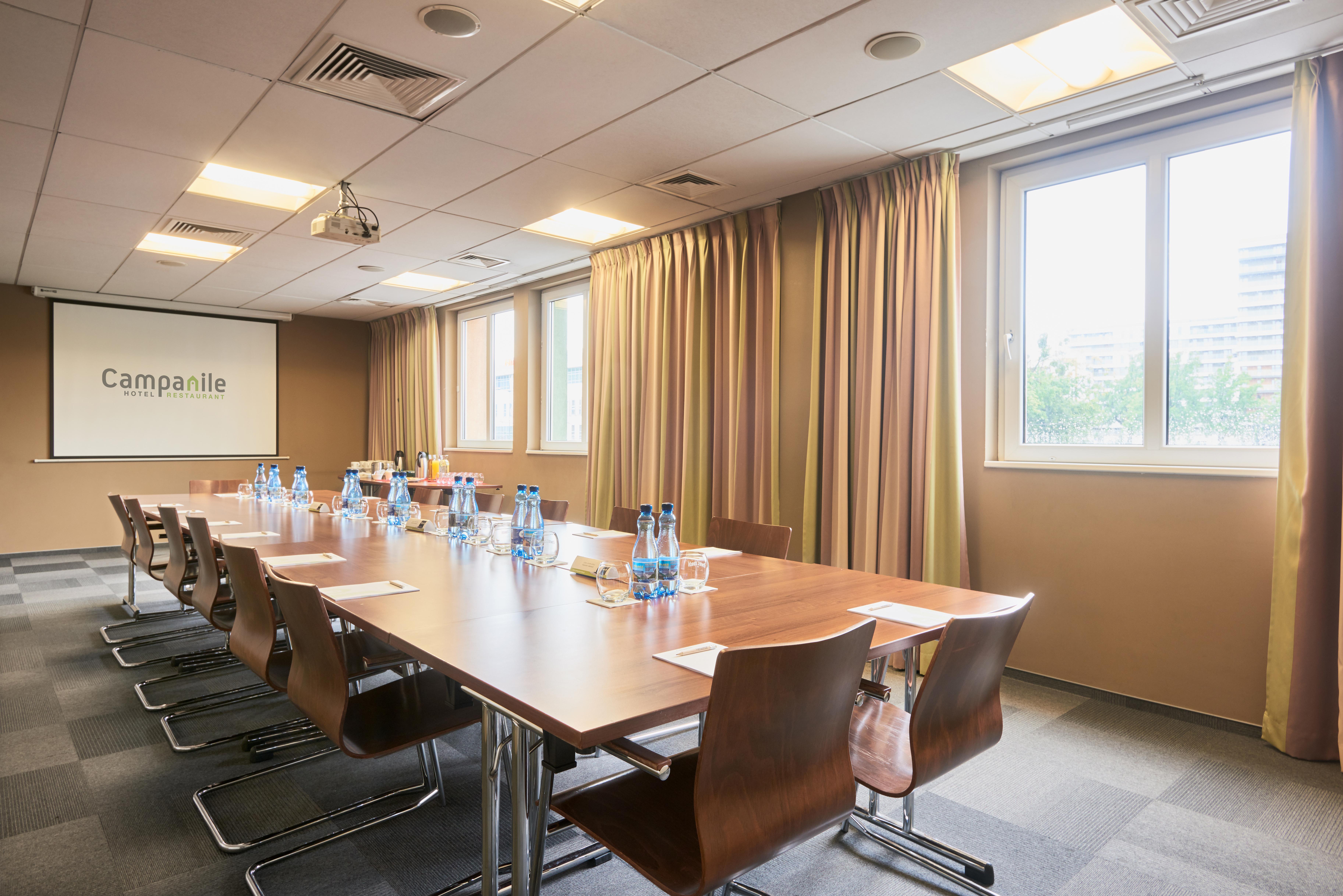 Campanile Lodz Hotell Eksteriør bilde